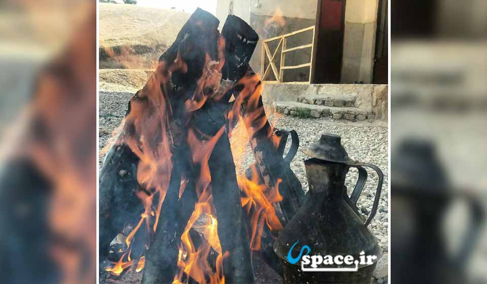 چای آتشی در اقامتگاه ترکمن یاشار - کلاله - گلستان- روستای قودنه علیا